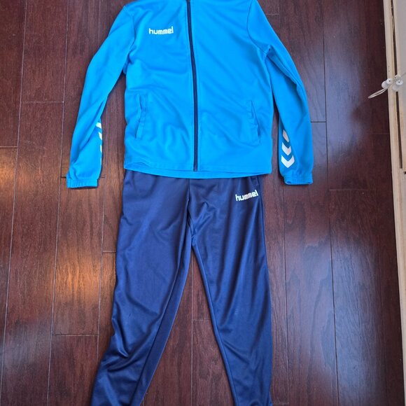 Danish designer/Hummel boys jogger pants and 2 athletic jackets size 14 - Picture 4 of 6